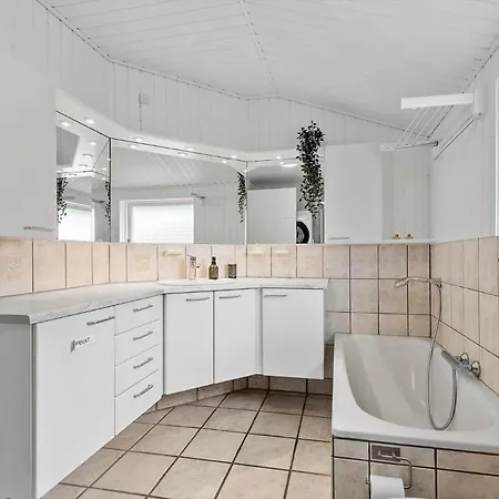 8523-grenaa-laerkevej-13 Casa de Férias Grenå