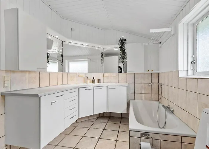 Σπίτι διακοπών 8523-grenaa-laerkevej-13 *